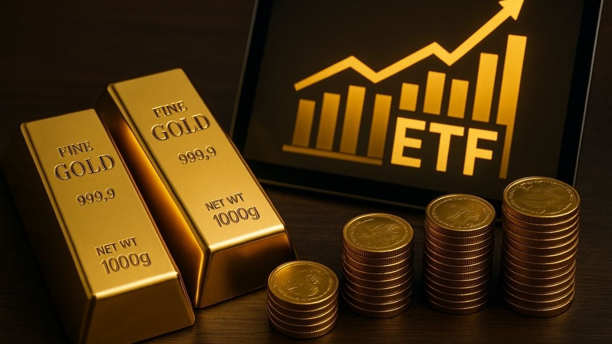 Lingotes de ouro e moedas empilhadas ao lado de um gráfico de crescimento que representa o investimento em ETFs de ouro.